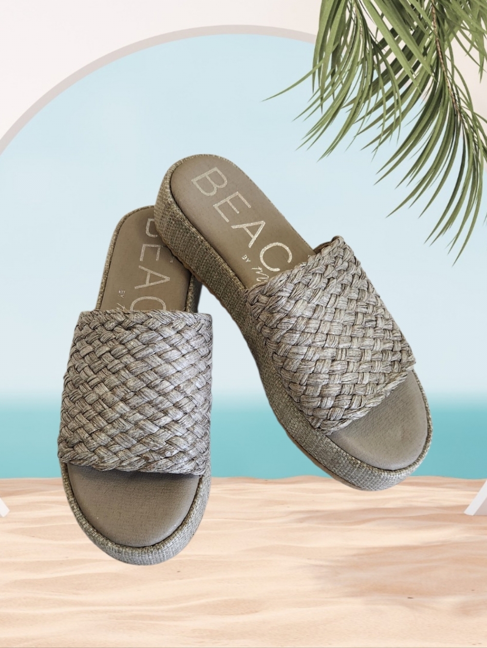 Beach By Matisse Cairo Gray Platform Sandals. Size 7